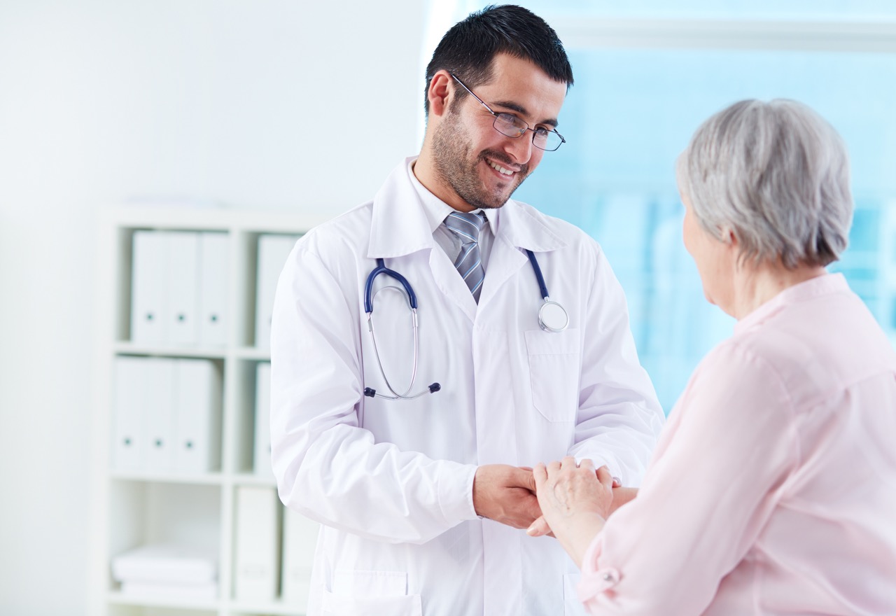 https://mhshealthcard.com/wp-content/uploads/2023/07/Door-to-Door-Health-Assistance.jpeg